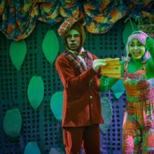 Teatrinho gratuito do Shopping Nova Iguaçu traz clássicos Pinóquio, A Bela Adormecida, além de Shrek: o Musical, em agosto