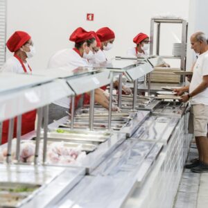 Restaurante do Povo de Queimados oferece refeições a partir de R$ 0,50 para população