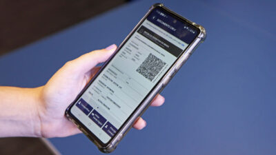 Detran RJ informa: termina no domingo (31/8) prazo de licenciamento anual para veículos com finais de placa 0, 1 e 2