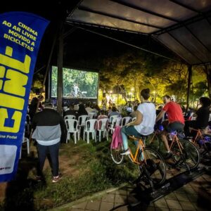 Seropédica recebe cinema movido pela energia limpa de bicicletas