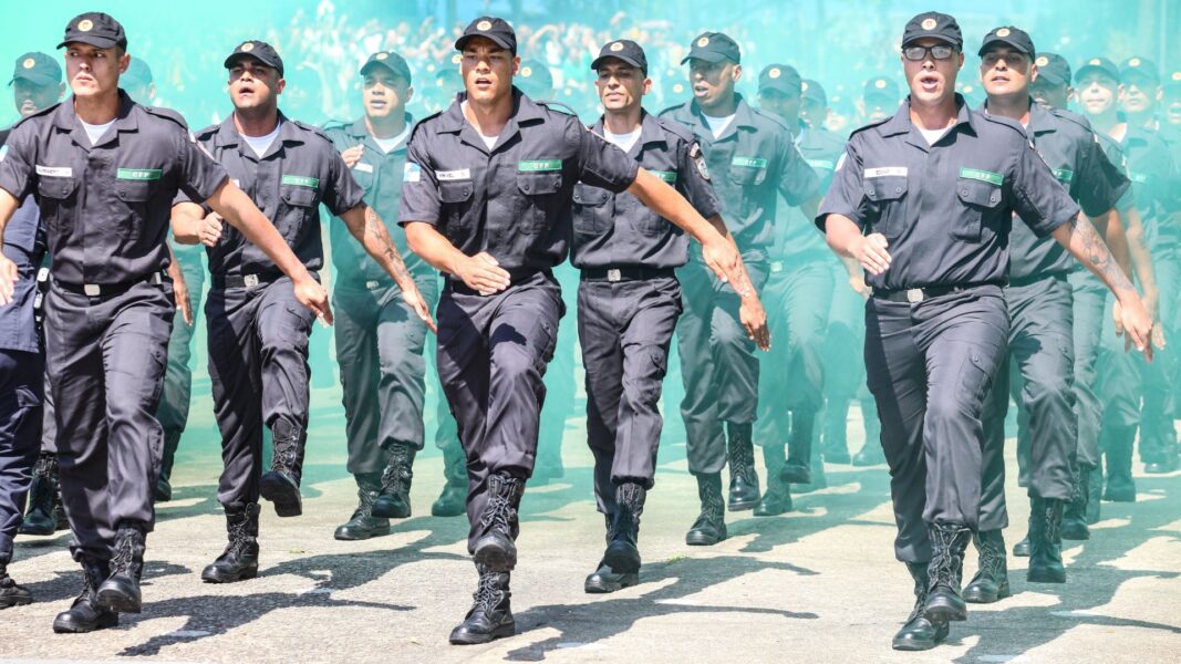 Cláudio Castro anuncia a chegada de 520 novos alunos à Polícia Militar