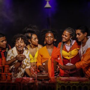 Grupo Código celebra 20 anos com   “Cabeça de Porco – Retratos de um Território”