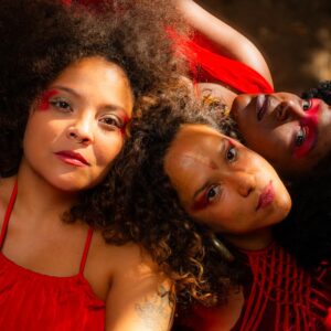 Show “Oriki-Yà – Vem Saudar!” se apresenta no Sesc Nova Iguaçu