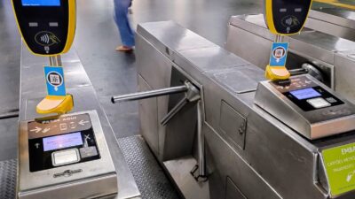 Secretaria de Estado de Transporte inicia instalação da biometria facial no metrô