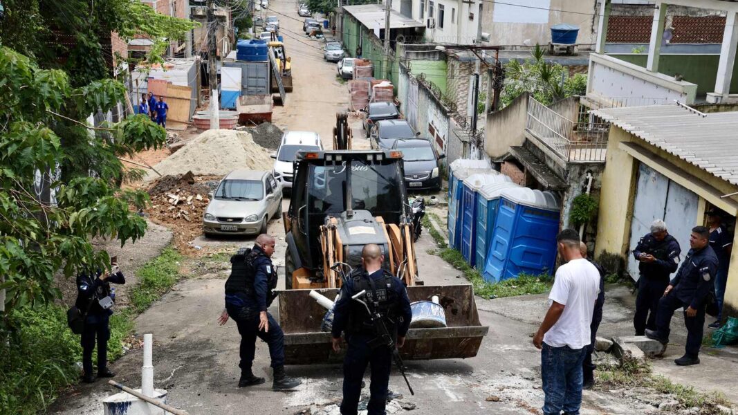 Governo do Estado retira 593 toneladas de obstáculos no primeiro dia da Operação Barricada Zero