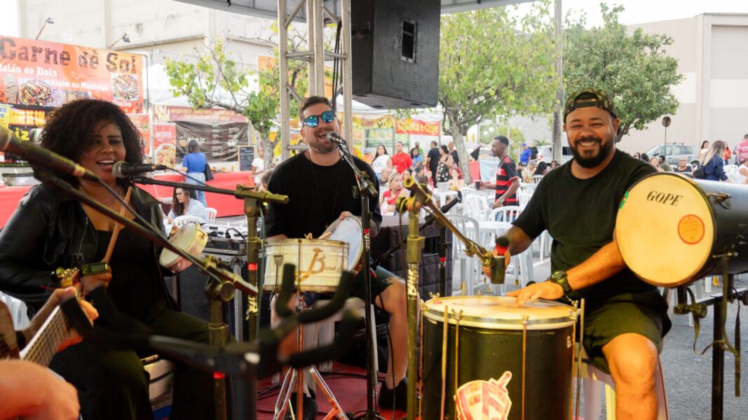 Caxias Shopping promove nova edição do GastroSamba com música, gastronomia e exibição da final da Libertadores