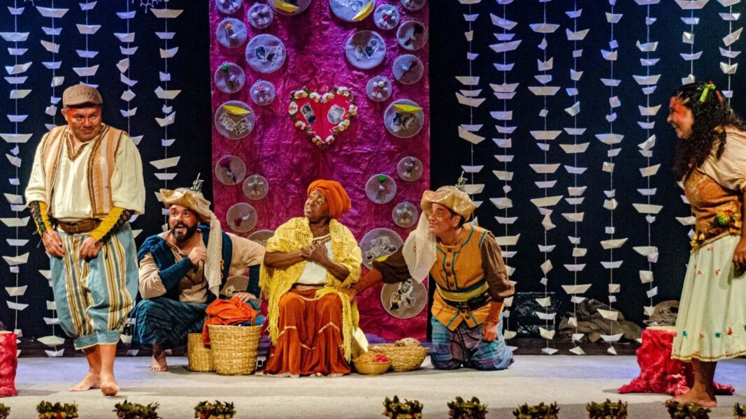 28 anos de arte na Baixada: Cia de Arte Popular apresenta “O Brincado Romance de Flora e Valentin”