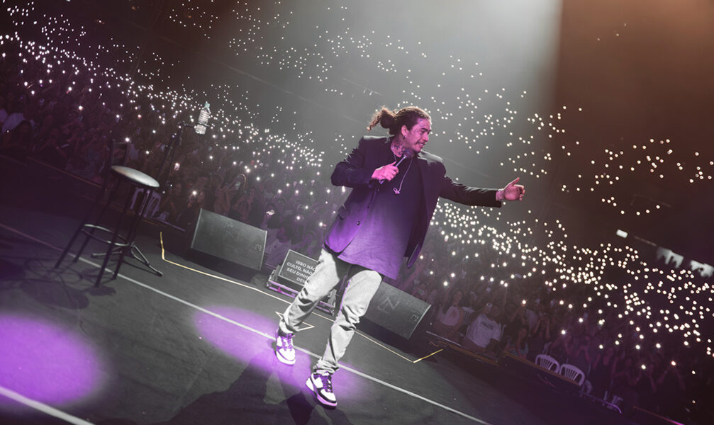 Whindersson Nunes chega ao RJ com seu novo show no Teatro Nova Iguaçu Petrobras e no Teatro da Ilha