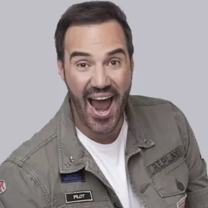 Teatro Raul Cortez recebe Diogo Portugal em standup comedy “Burrice Digital”