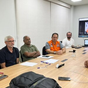 Prefeitura de Meriti realiza reunião técnica com o Governo do Estado para tratar da duplicação de viaduto sobre a Dutra