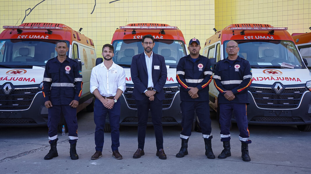 Nova Iguaçu amplia frota do SAMU com a chegada de seis novas ambulâncias