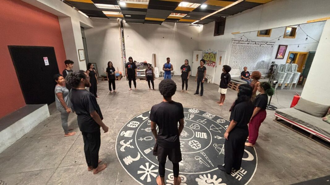 Gomeia Galpão Criativo inicia aulas da ELA da BF 2026 e fortalece cena artística da Baixada Fluminense