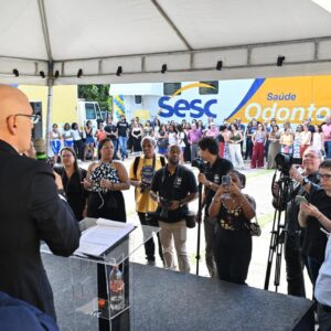 Sesc RJ leva saúde ocular e bucal a escola pública de São João de Meriti
