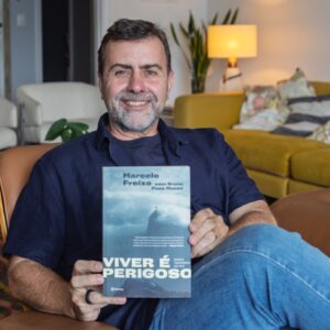 Marcelo Freixo lança em Nilópolis biografia que revela os bastidores da luta contra o crime organizado no Rio de Janeiro