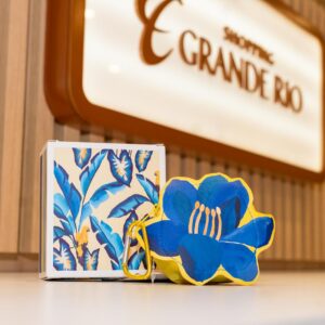 Shopping Grande Rio lança campanha de Dia das Mães com sorteio e brinde exclusivo da Farm Rio Etc