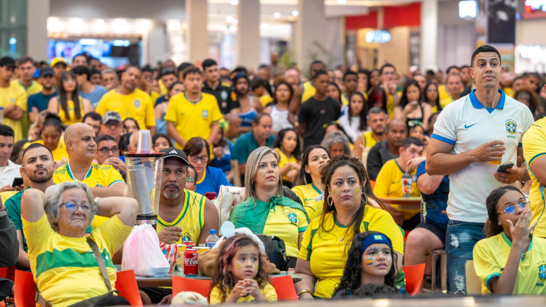 Shopping Nova Iguaçu transmite Brasil x Escócia e promove programação especial para a torcida