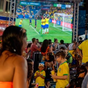 Prefeitura de Nilópolis promove Fan Fest com trio elétrico, dois telões e show antes do jogo do Brasil