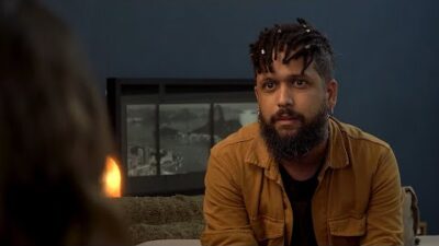 Meritiense Rohan Baruck vence o Prêmio APTR de Teatro na categoria Melhor Diretor