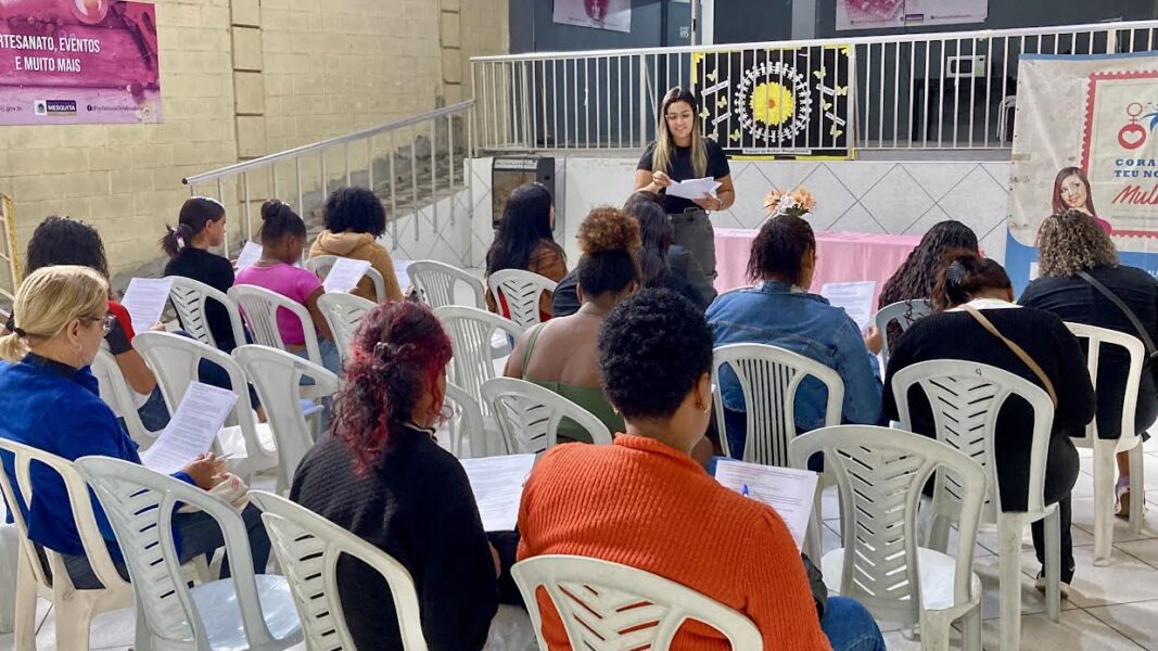 Espaço da Mulher Mesquitense realiza aulas inaugurais dos cursos de Design de Sobrancelhas e Cabeleireira