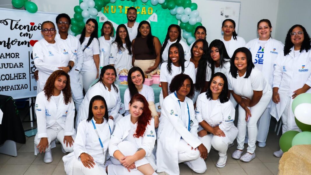 Fundec abre vagas para curso técnico gratuito de em enfermagem