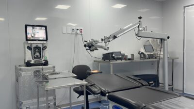Unidade Móvel Oftalmológica do Ministério da Saúde já está em pleno funcionamento em Japeri e atrai pacientes de toda a região