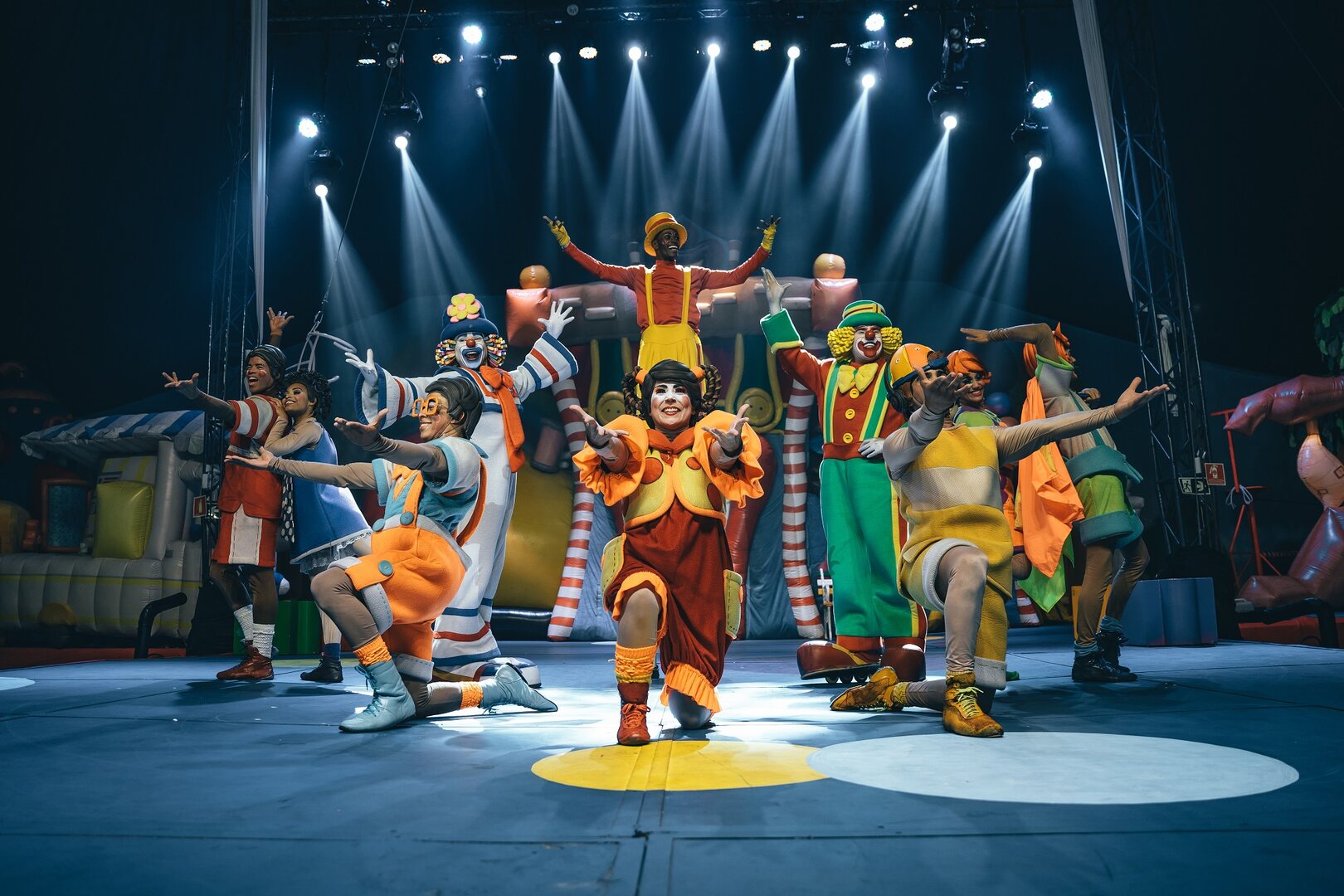 Patati Patatá Circo Show leva música, humor e diversão para o Shopping Grande Rio