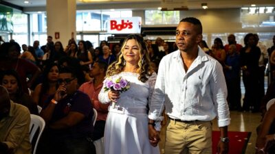 Casamento Comunitário eterniza histórias de casais em Nova Iguaçu