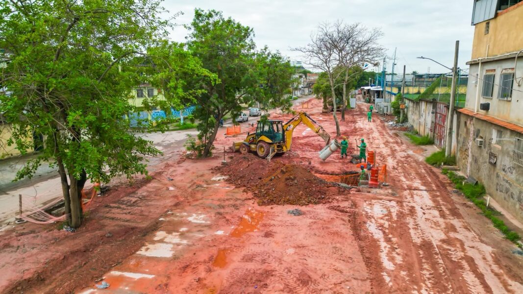 Obras no Rio Pavuninha recebem novas intervenções de infraestrutura