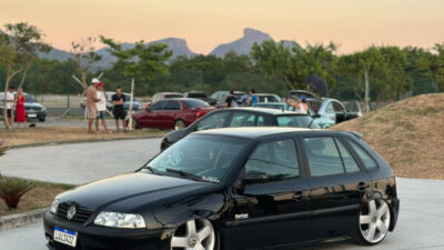 Shopping Nova Iguaçu recebe encontro de carros modificados, rebaixados e antigos neste domingo