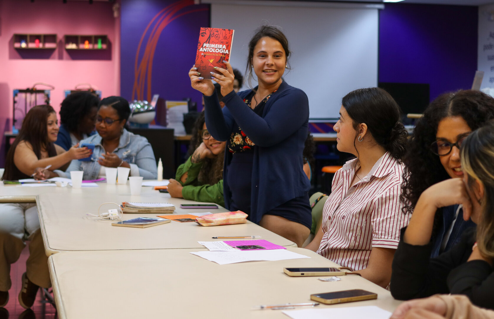 Escritas Subversivas amplia ações de valorização da literatura de mulheres da Baixada com formação sobre memória, território e patrimônio cultural