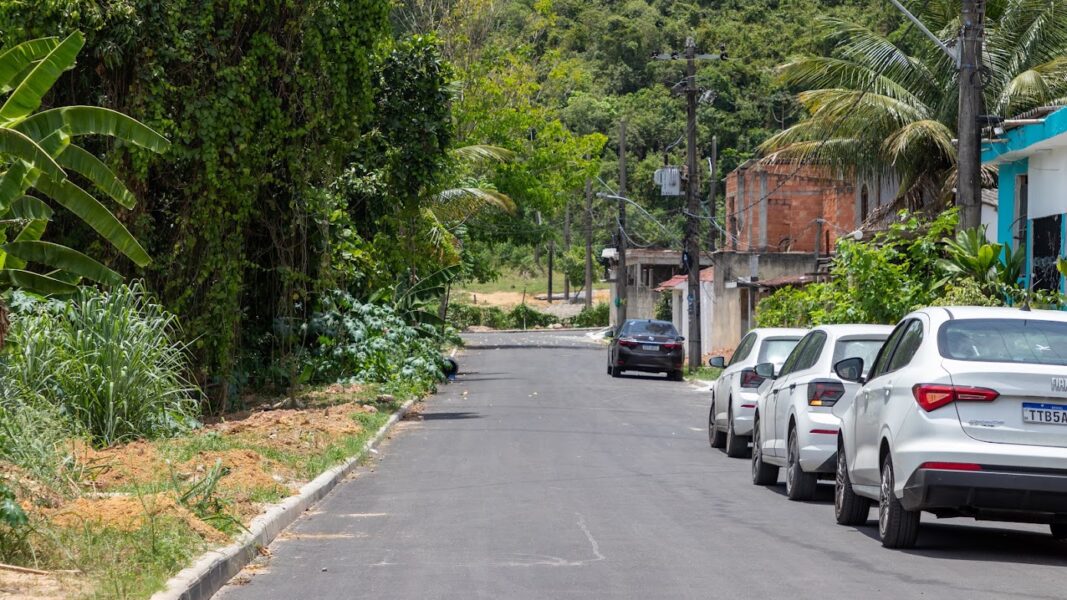 Obras de drenagem e pavimentação em 269 ruas de Duque de Caxias são concluídas pelo Governo do Estado